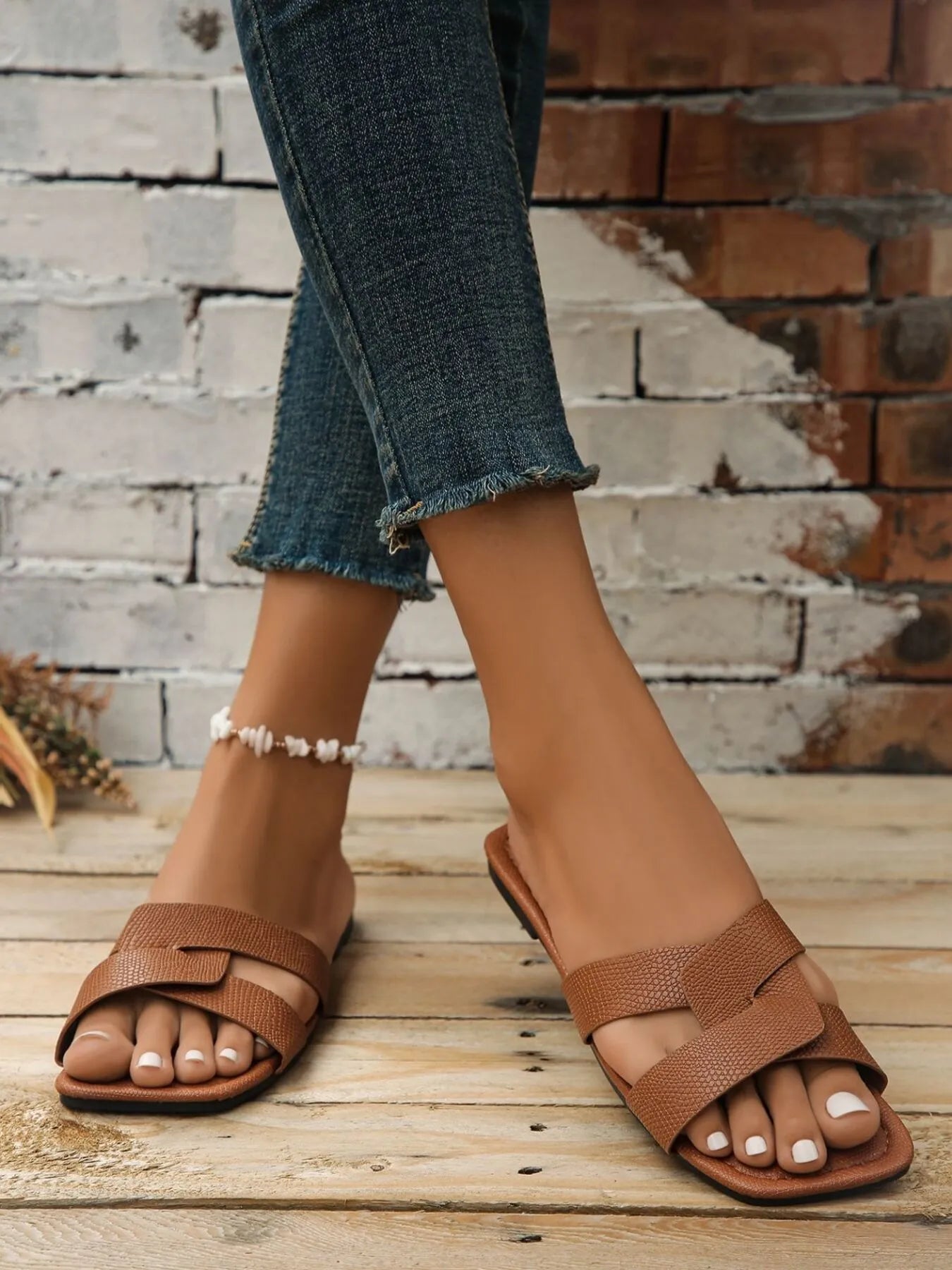 Strappy Flat Sandals - Tigbul's Variety Fashion Shop