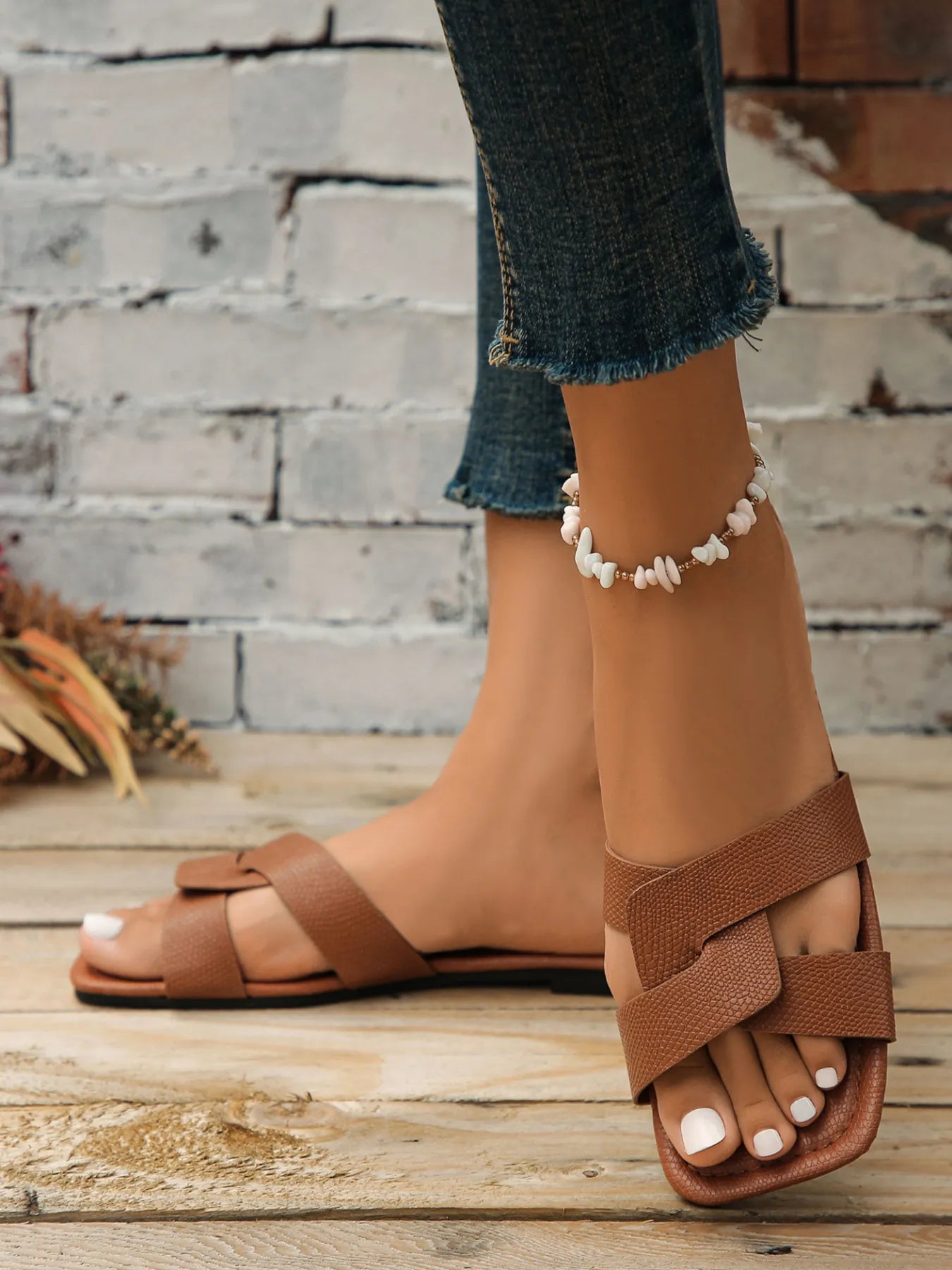 Strappy Flat Sandals - Tigbul's Variety Fashion Shop