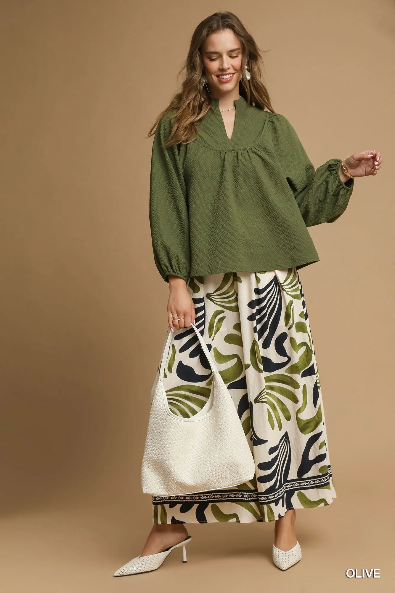 Umgee Textured Notched Blouse with Balloon Sleeves - Tigbul's Variety Fashion Shop