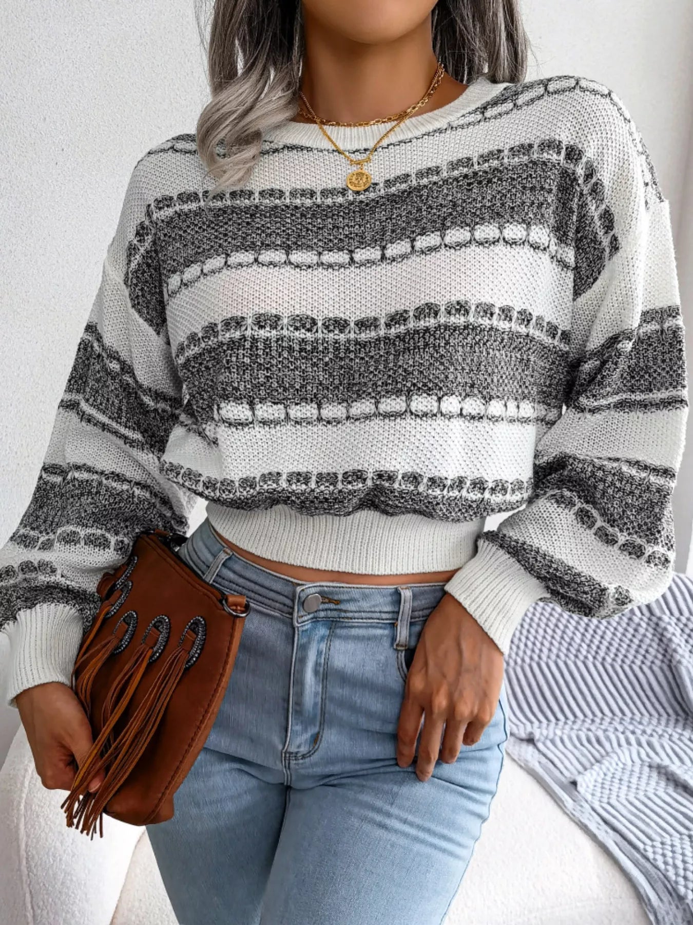 Color Block Round Neck Cropped Sweater - Tigbul's Variety Fashion Shop