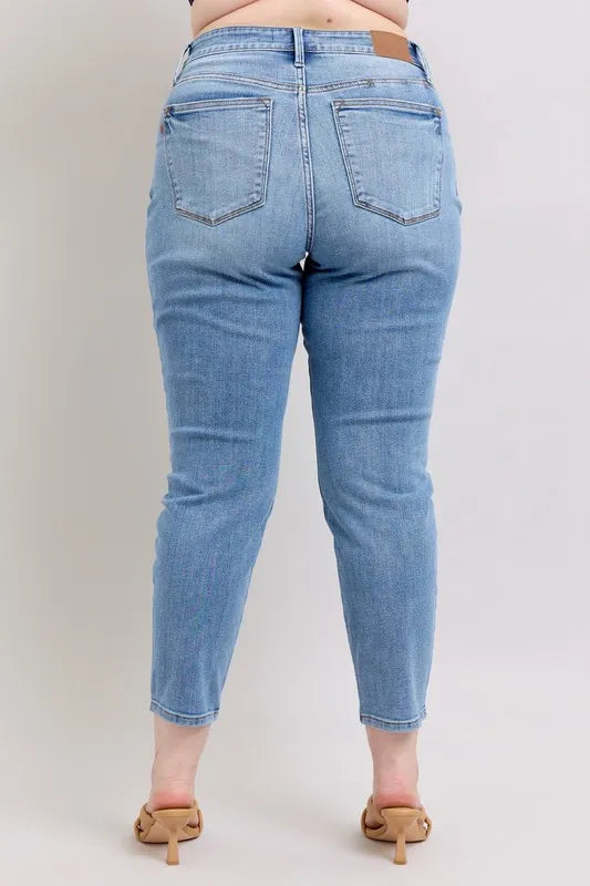 Judy Blue Full Size Mid Rise Vintage Wash Slim Jeans with Cell Phone Pocket Plus Size - Tigbul's Variety Fashion Shop