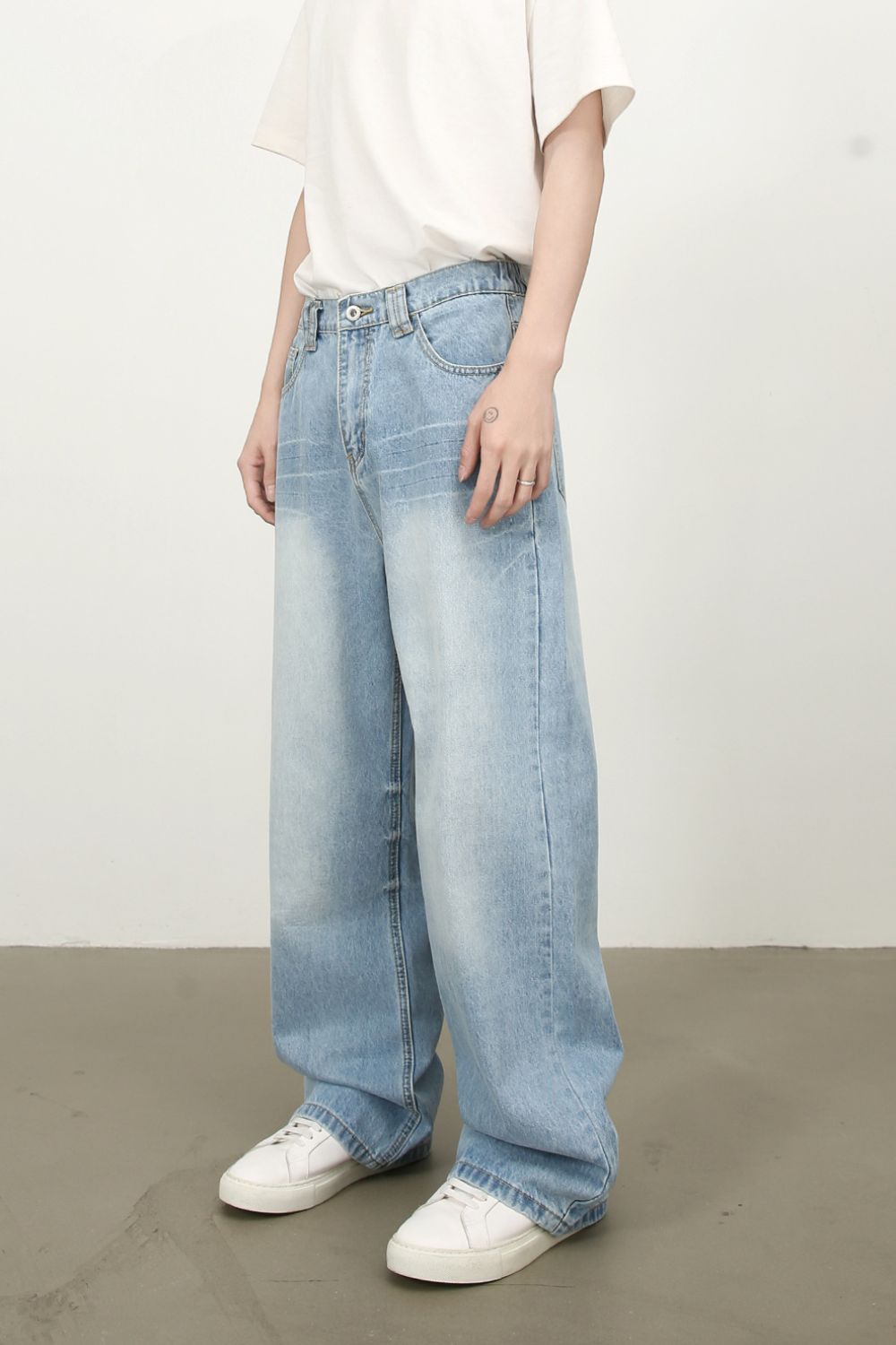 Men's Mid Rise Wide Leg Jeans with Pockets - Tigbul's Variety Fashion Shop