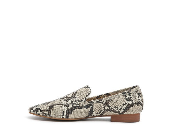 JULIA LEATHER POINTED LOAFERS - Tigbul's Variety Fashion Shop