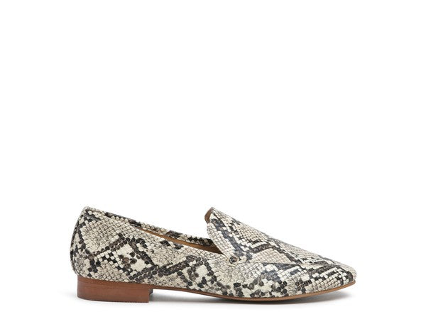 JULIA LEATHER POINTED LOAFERS - Tigbul's Variety Fashion Shop