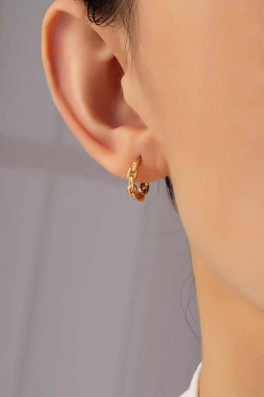 Premium brass chain shape huggie hoop earrings - Tigbul's Variety Fashion Shop