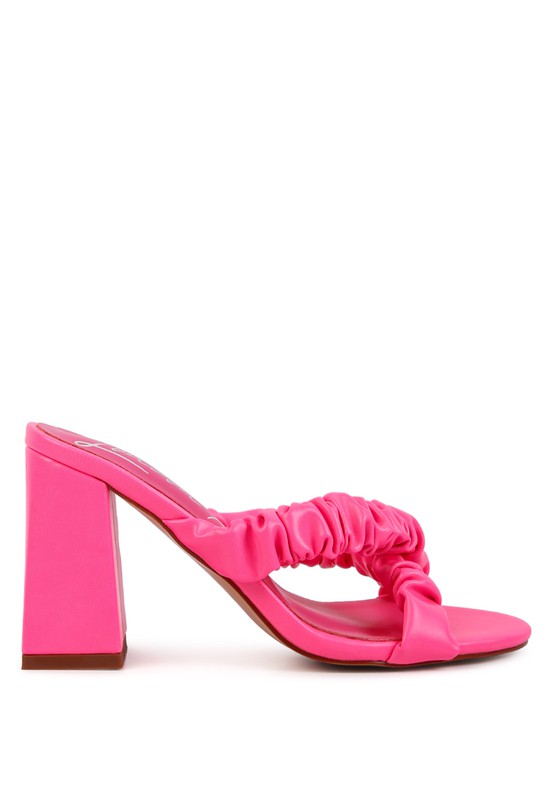 PAGE 3 SCRUNCHIE STRAP BLOCK SANDALS - Tigbul's Variety Fashion Shop