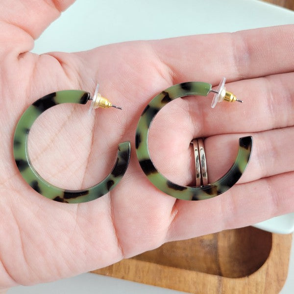 Camy Earrings - Olive Tortoise - Tigbul's Variety Fashion Shop