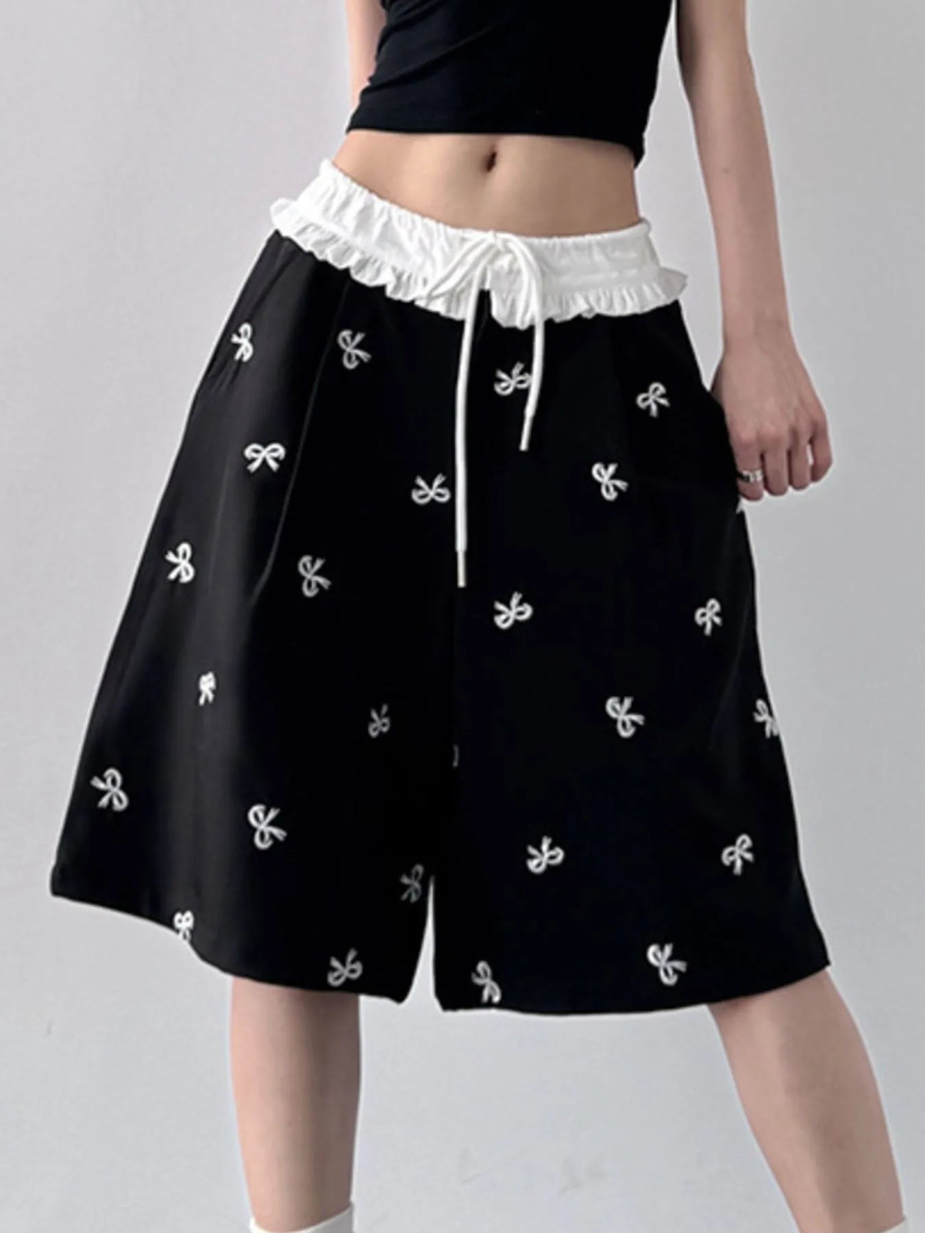 Bow Print Wide Leg Shorts with Contrast Ruffle Waistband - Tigbul's Variety Fashion Shop