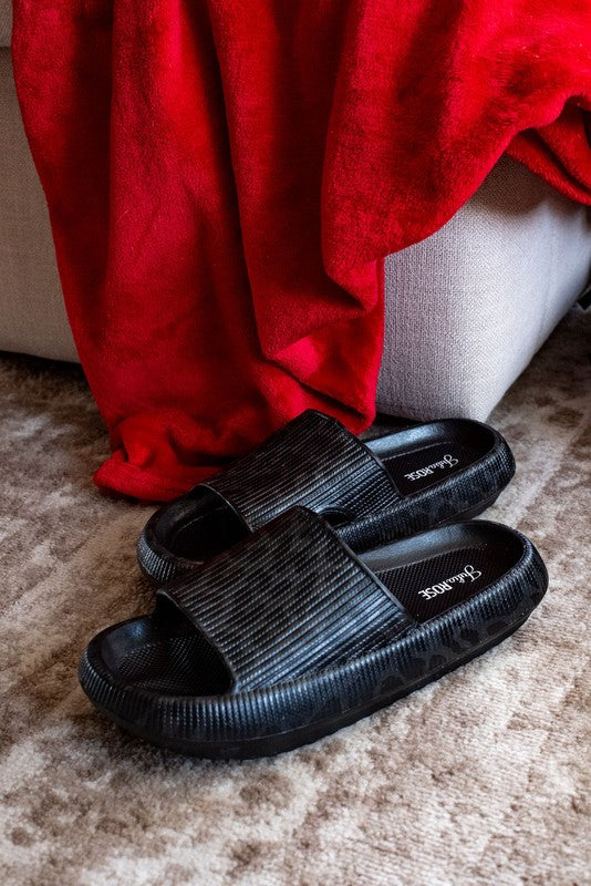 Black Leopard insanely Comfy Slides - Tigbul's Variety Fashion Shop