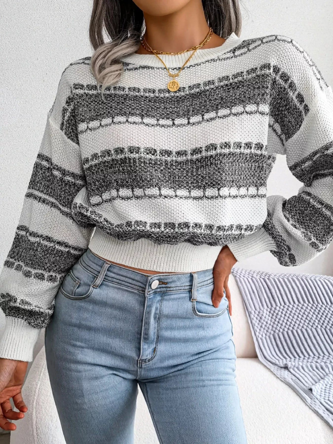 Color Block Round Neck Cropped Sweater - Tigbul's Variety Fashion Shop