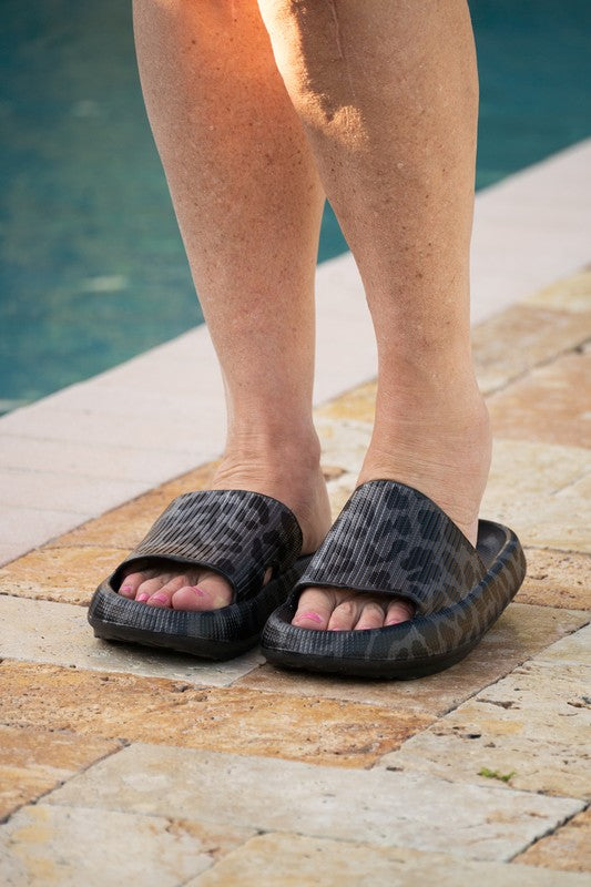 Black Leopard insanely Comfy Slides - Tigbul's Variety Fashion Shop