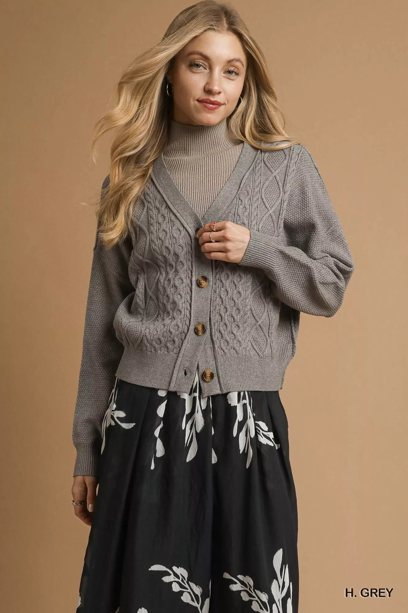 Grey Chunky Cable Knit V-Neck Button-Up Cardigan - Tigbul's Variety Fashion Shop