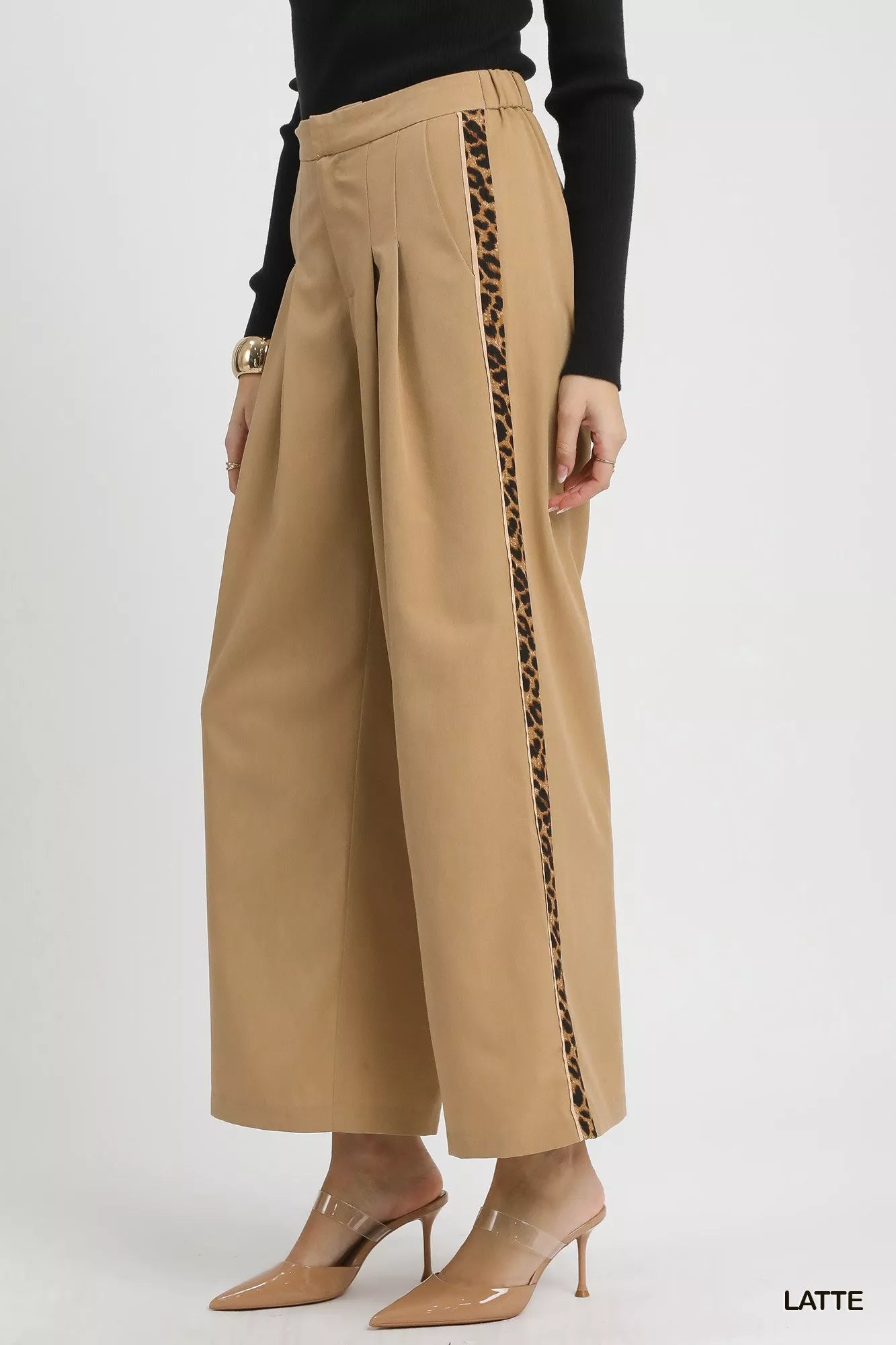 Umgee Front Pleated Wide-Leg Pants with Contrast Trim - Tigbul's Variety Fashion Shop