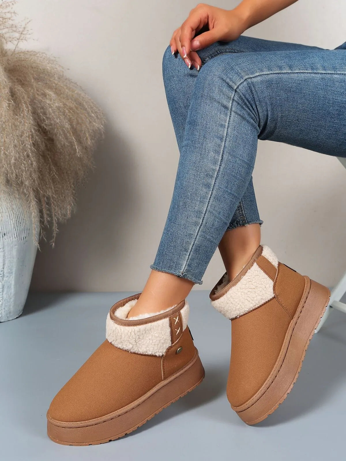 Platform Sherpa Lined Winter Boots - Tigbul's Variety Fashion Shop