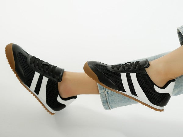 Blaster Casual Striped Lace-Up Sneakers - Tigbul's Variety Fashion Shop