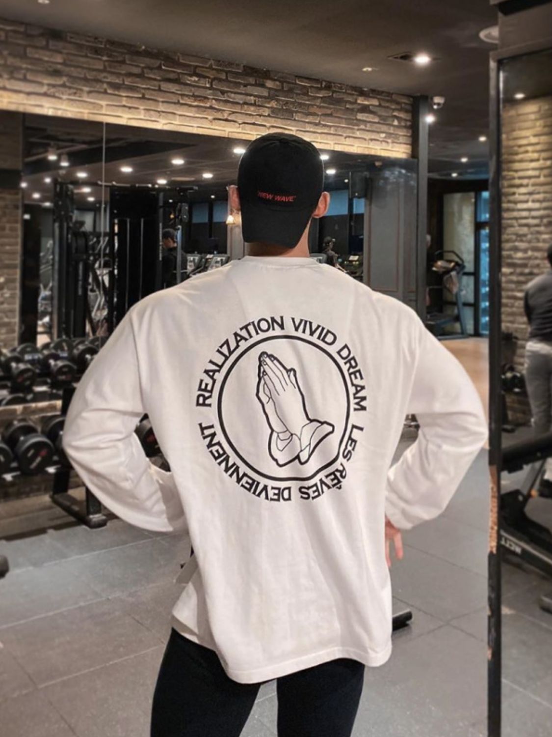 Men's Graphic Round Neck Long Sleeve T-Shirt - Tigbul's Variety Fashion Shop