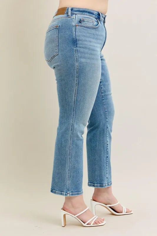 Judy Blue Vintage Straight Jeans Small - 24W - Tigbul's Variety Fashion Shop