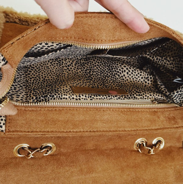 Luxe Deluxe Fluffy Trim Chain Shoulder Bag - Tigbul's Variety Fashion Shop