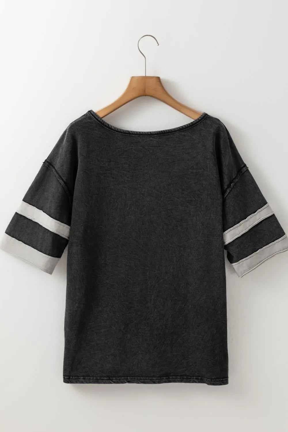 Contrast Round Neck Half Sleeve Black T-Shirt - Tigbul's Variety Fashion Shop