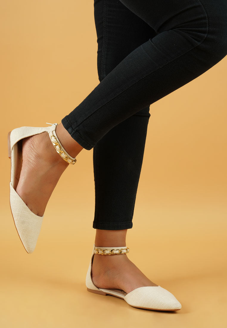 Buqisi Chain Embellished Flat Sandals - Tigbul's Variety Fashion Shop