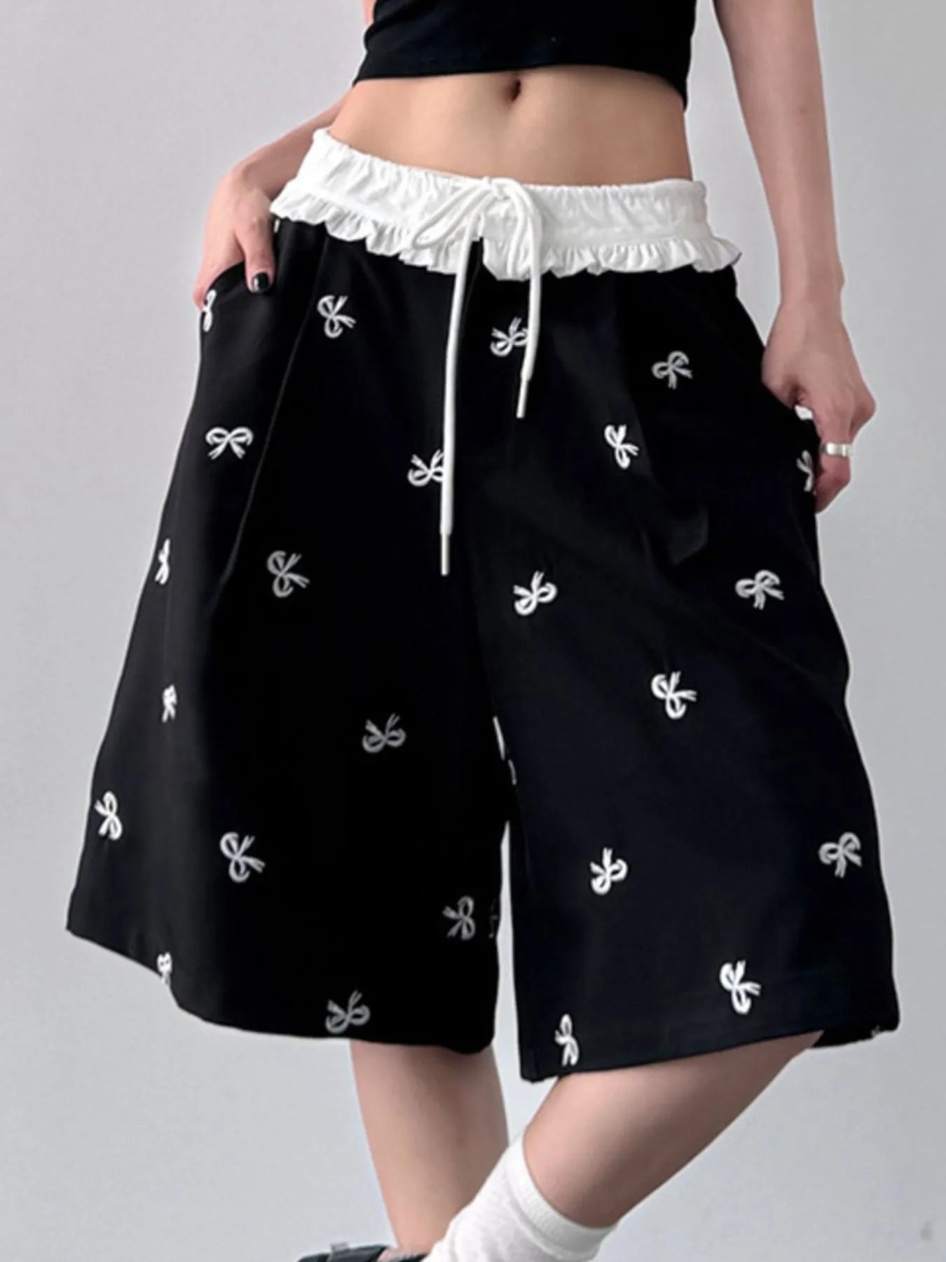 Bow Print Wide Leg Shorts with Contrast Ruffle Waistband - Tigbul's Variety Fashion Shop