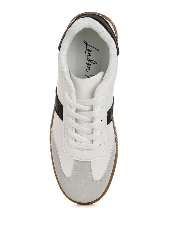 Crossover Classic Lace-Up Flatform Sneaker - Tigbul's Variety Fashion Shop
