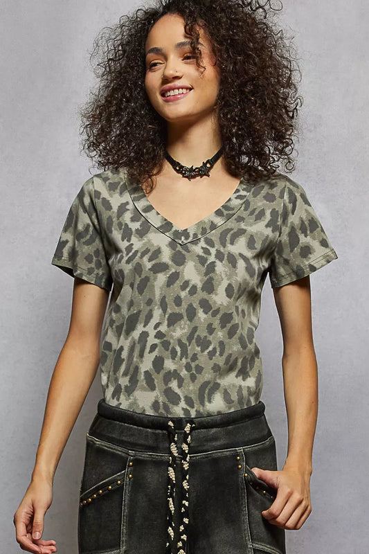 POL Printed V-Neck Short Sleeve T-Shirt - Tigbul's Variety Fashion Shop