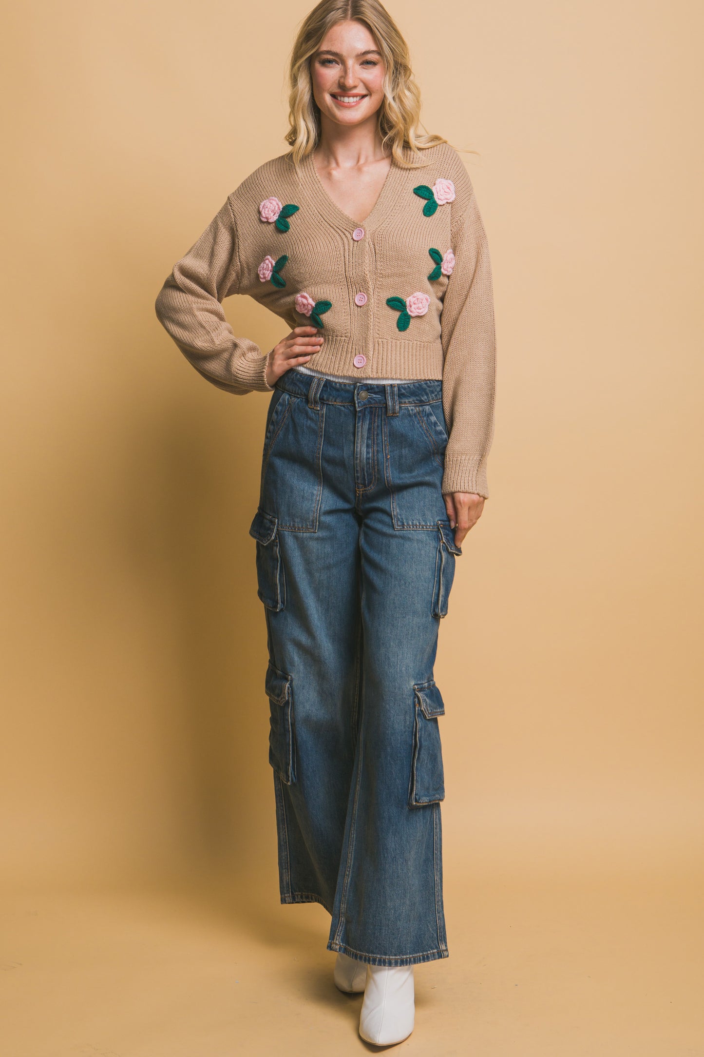 Mid cropped flower cardigan - Tigbul's Variety Fashion Shop