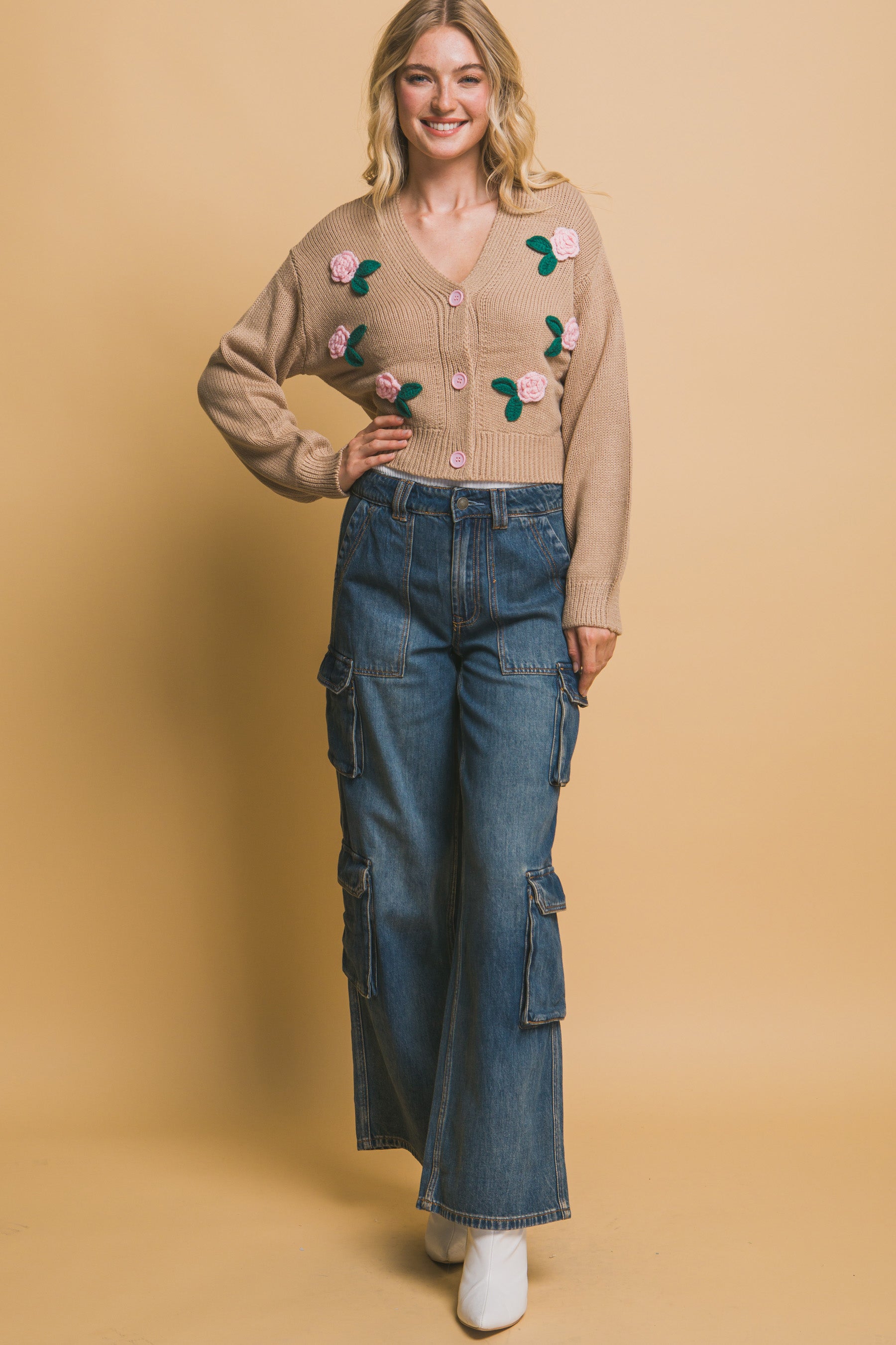 Mid cropped flower cardigan - Tigbul's Variety Fashion Shop
