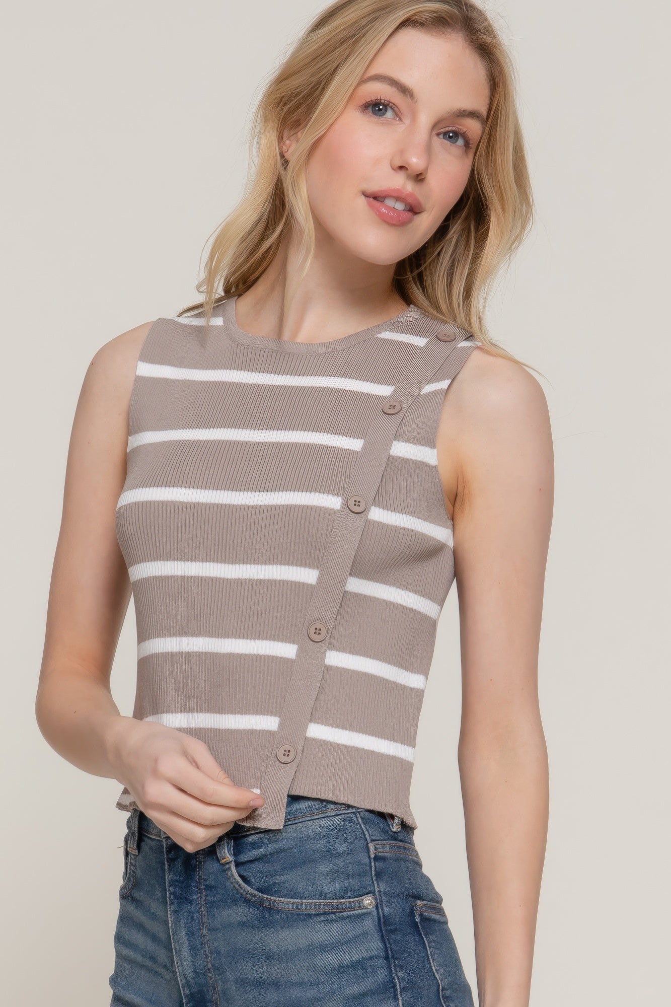 Sleeveless Diagonal Shape Stripe Spring Sweater - Tigbul's Variety Fashion Shop