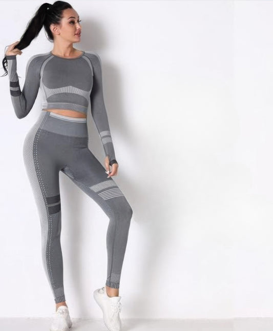 Seamless Long Sleeve Solid Yoga Set - Tigbul's Variety Fashion Shop