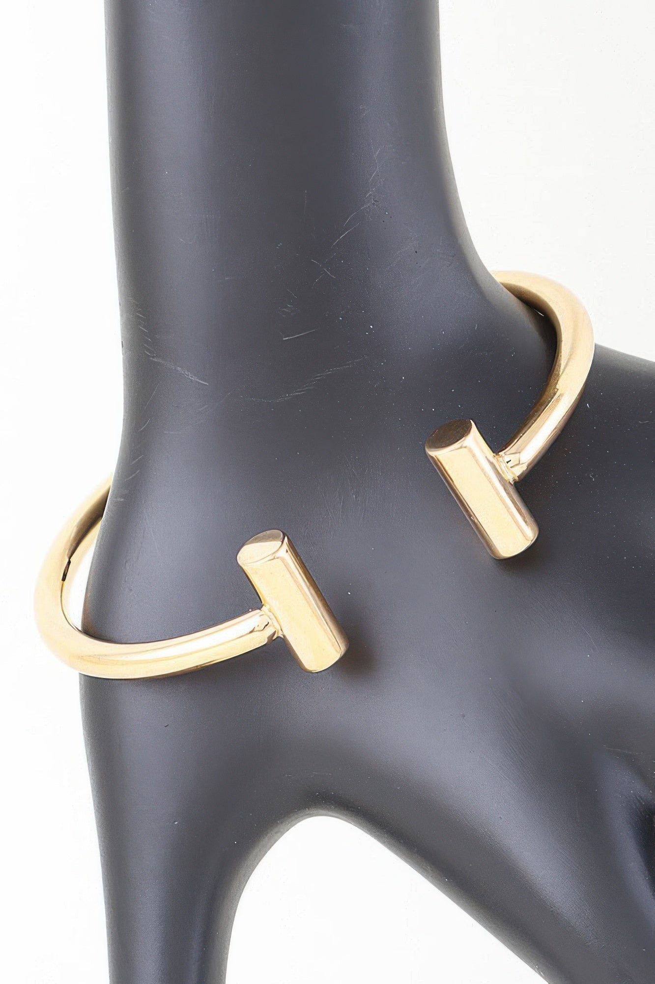 Hammer Down Cuff Bracelet - Tigbul's Variety Fashion Shop