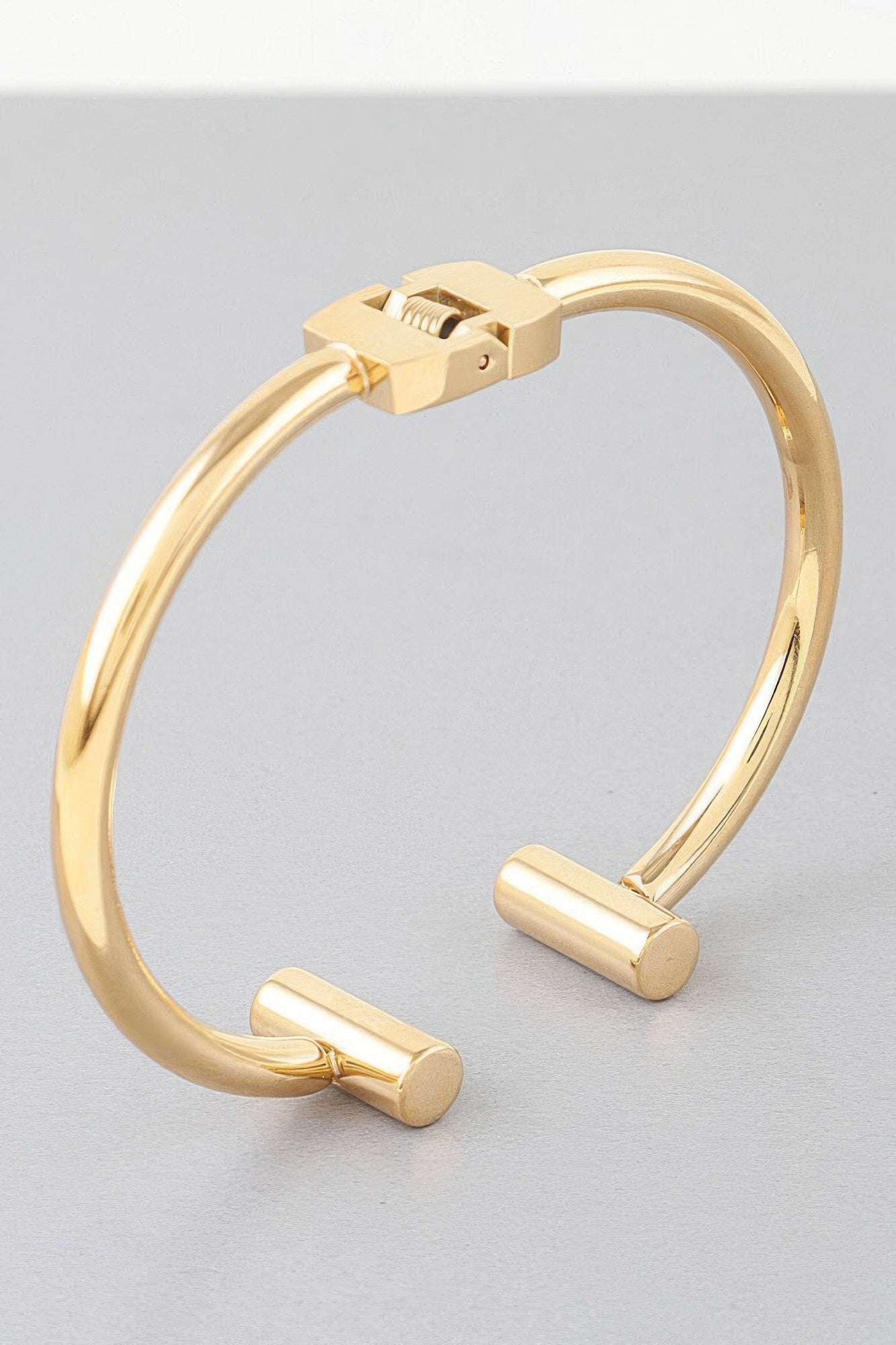 Hammer Down Cuff Bracelet - Tigbul's Variety Fashion Shop