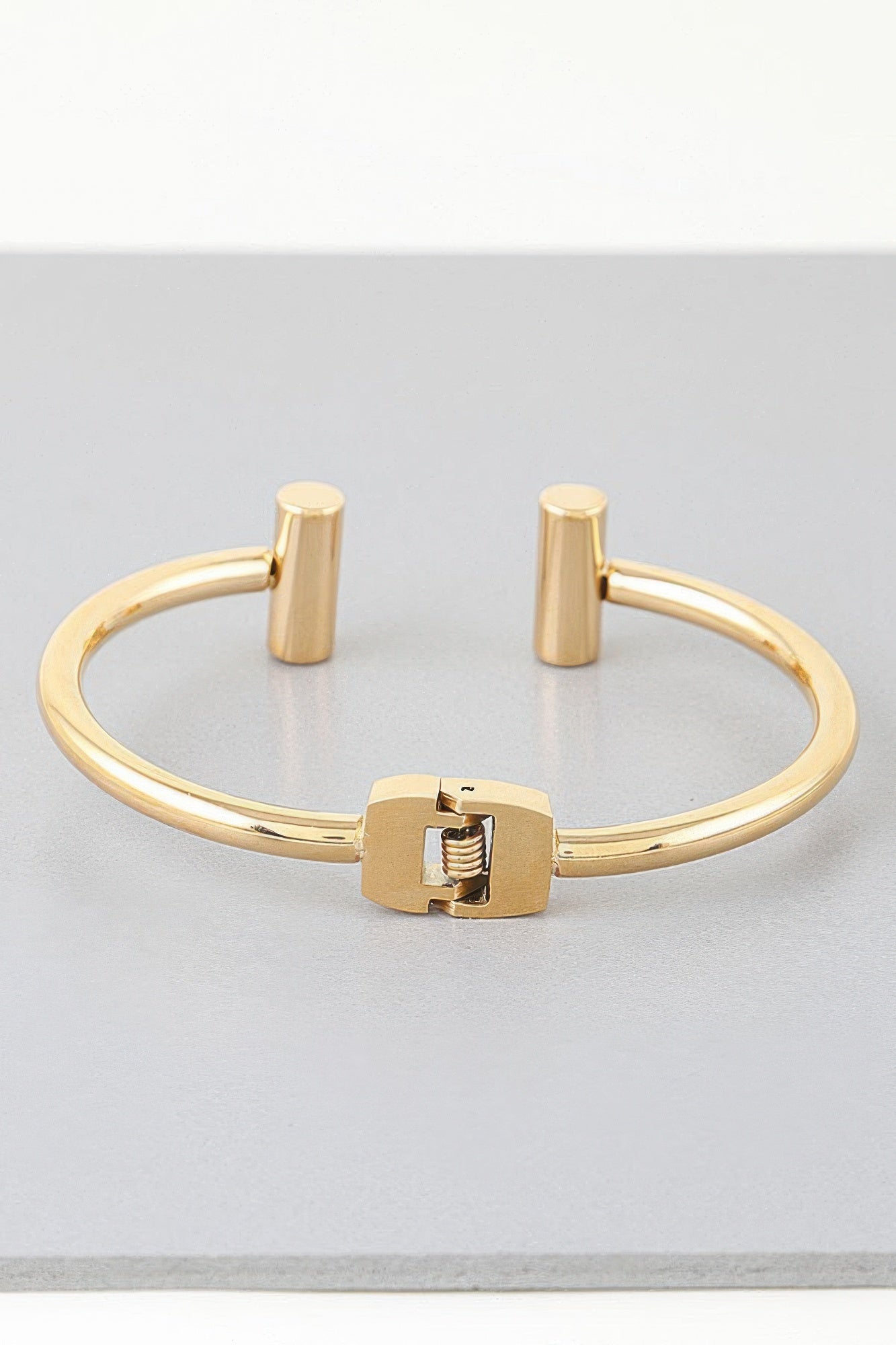 Hammer Down Cuff Bracelet - Tigbul's Variety Fashion Shop