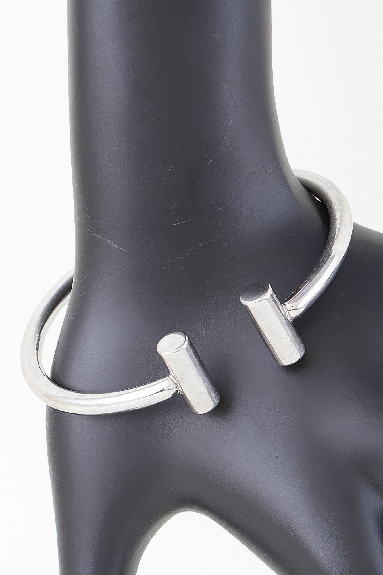 Hammer Down Cuff Bracelet - Tigbul's Variety Fashion Shop