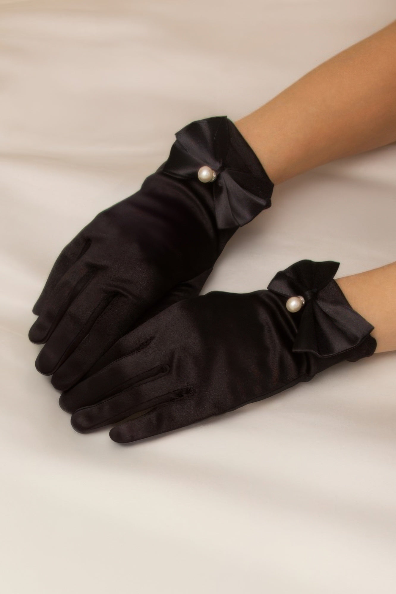 Women's Bridal Wrist Length Satin Gloves - Tigbul's Variety Fashion Shop