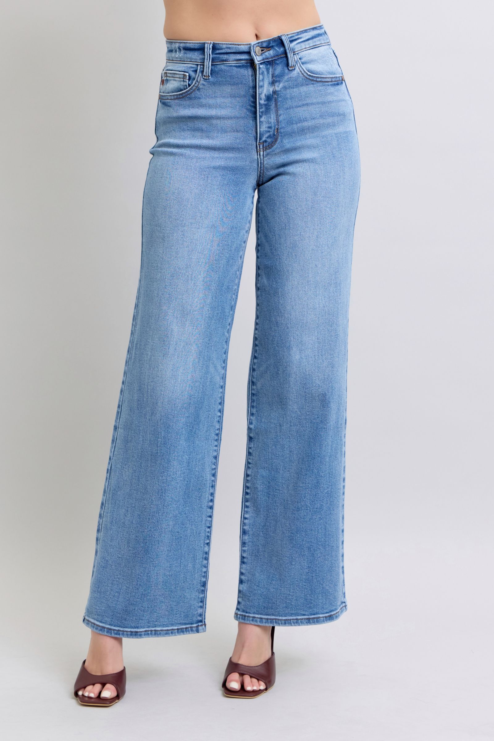 Judy Blue Full Size Wide Leg Jeans with Pockets - Tigbul's Variety Fashion Shop