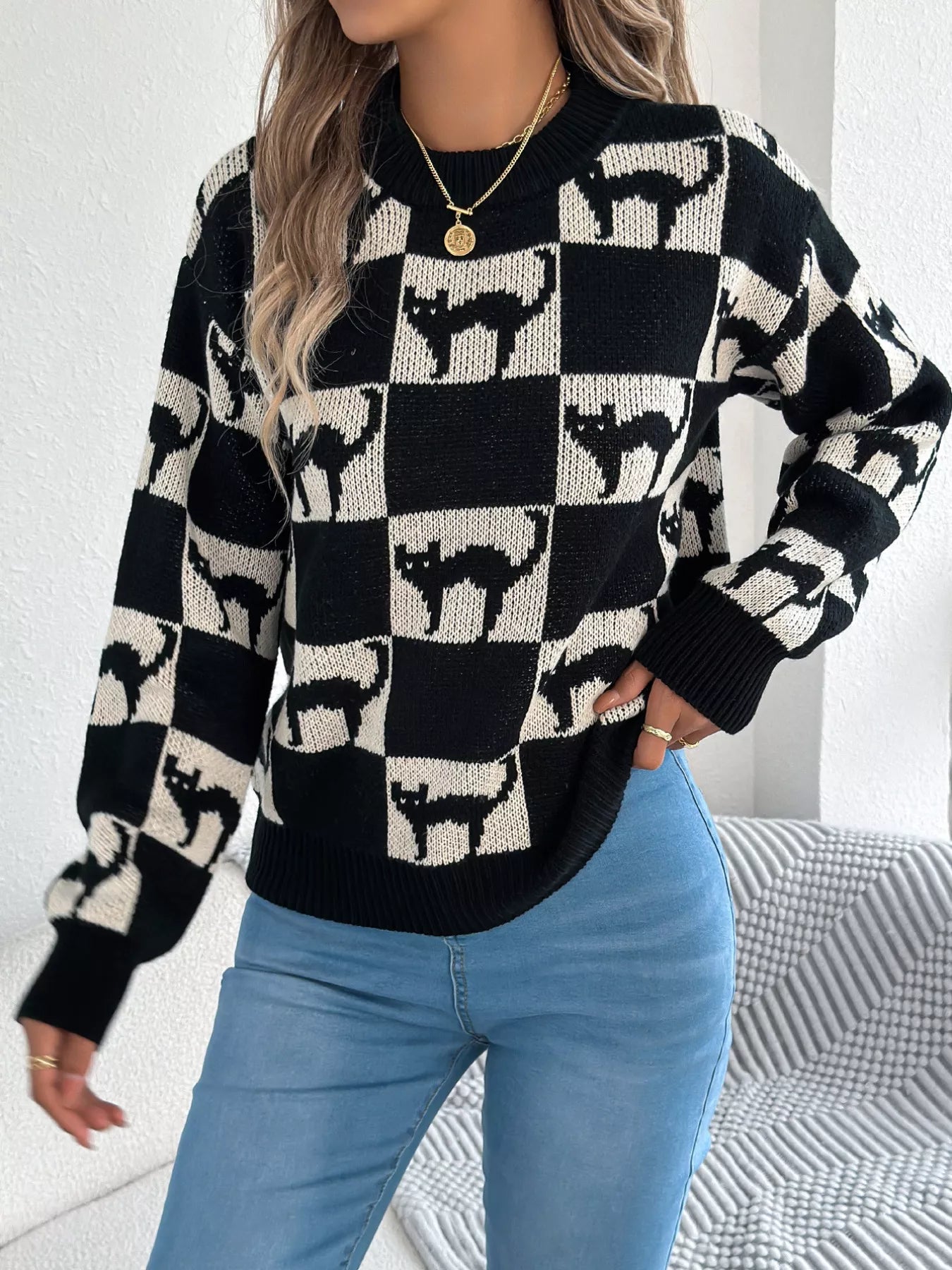 Cozy Cat Checkerboard Pattern Sweater - Tigbul's Variety Fashion Shop