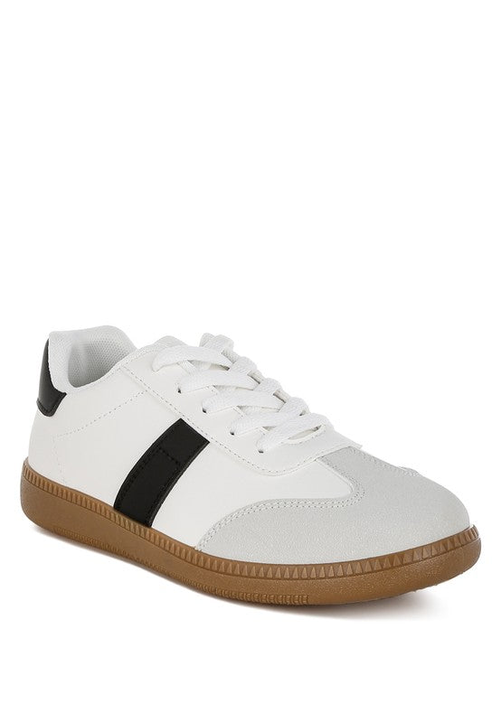 Crossover Classic Lace-Up Flatform Sneaker - Tigbul's Variety Fashion Shop