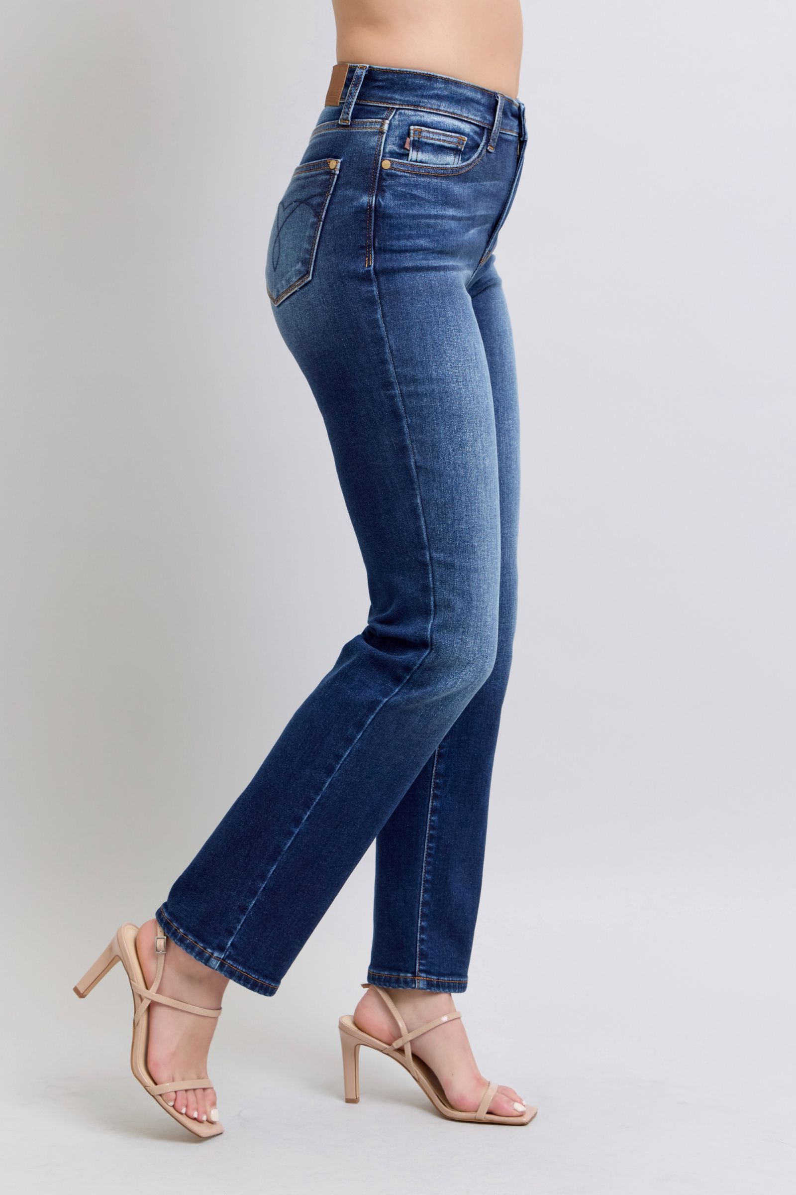 Judy Blue Full Size Washed Straight Leg Jeans with Pockets - Tigbul's Variety Fashion Shop