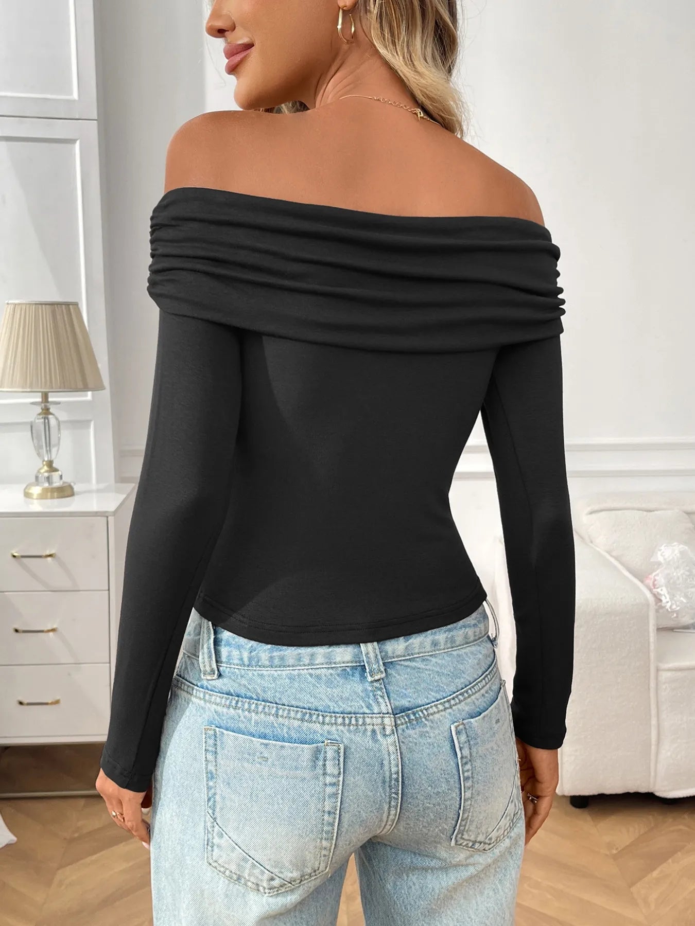Off-Shoulder Long Sleeve Fitted T-Shirt - Tigbul's Variety Fashion Shop