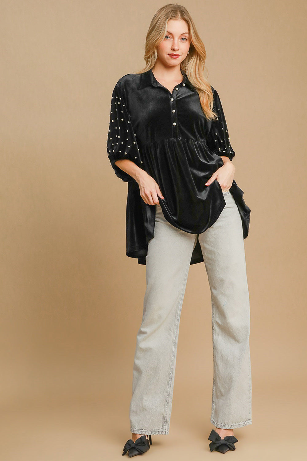 Pearl Detail Half Sleeve Velvet Babydoll Blouse - Tigbul's Variety Fashion Shop