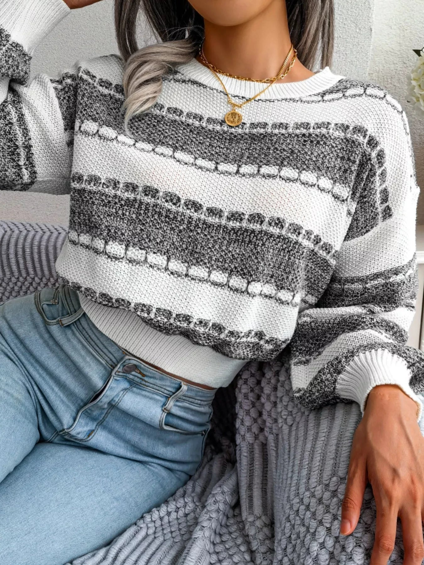Color Block Round Neck Cropped Sweater - Tigbul's Variety Fashion Shop