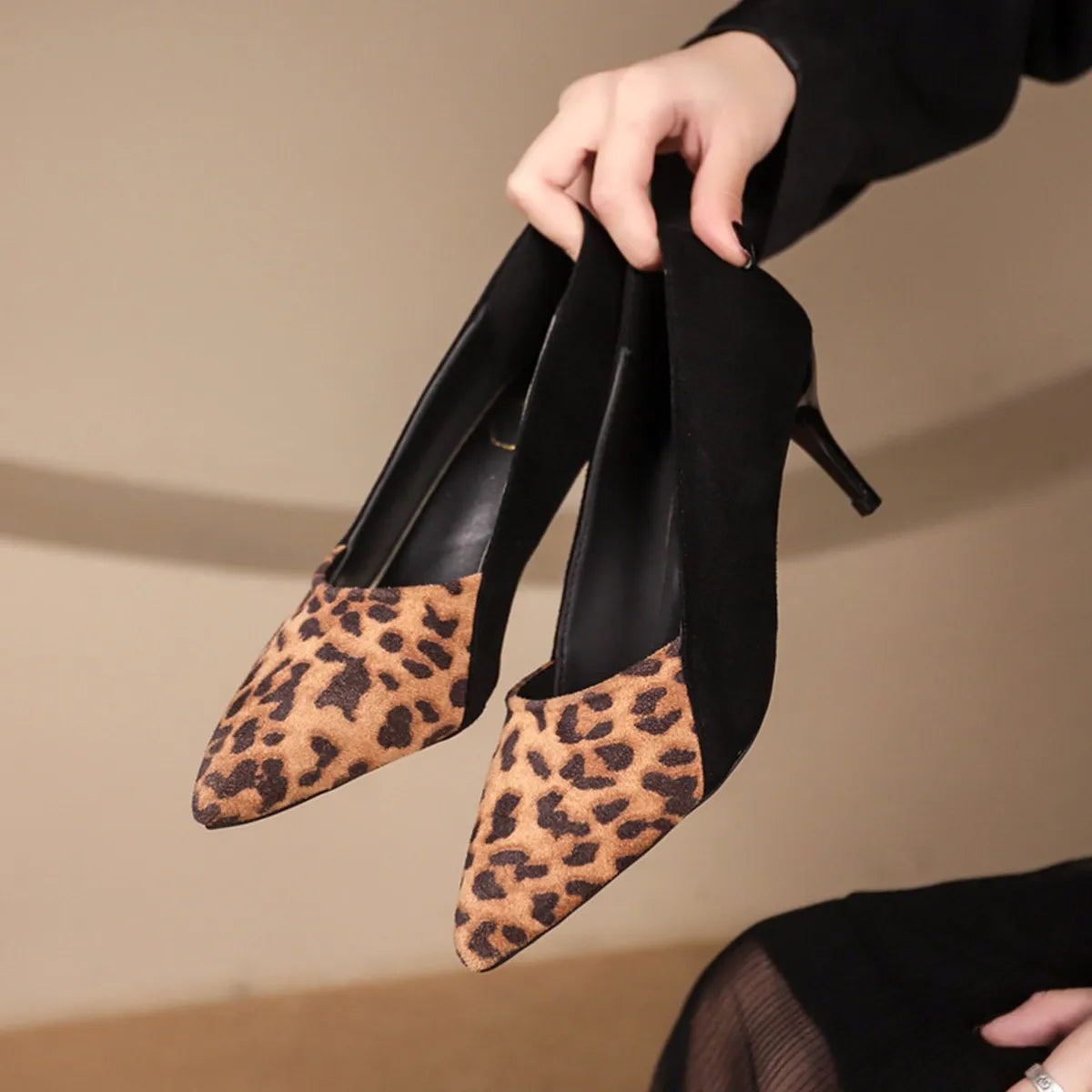 Point Toe Suede Pumps - Tigbul's Variety Fashion Shop