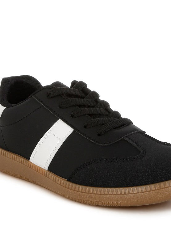 Crossover Classic Lace-Up Flatform Sneaker - Tigbul's Variety Fashion Shop