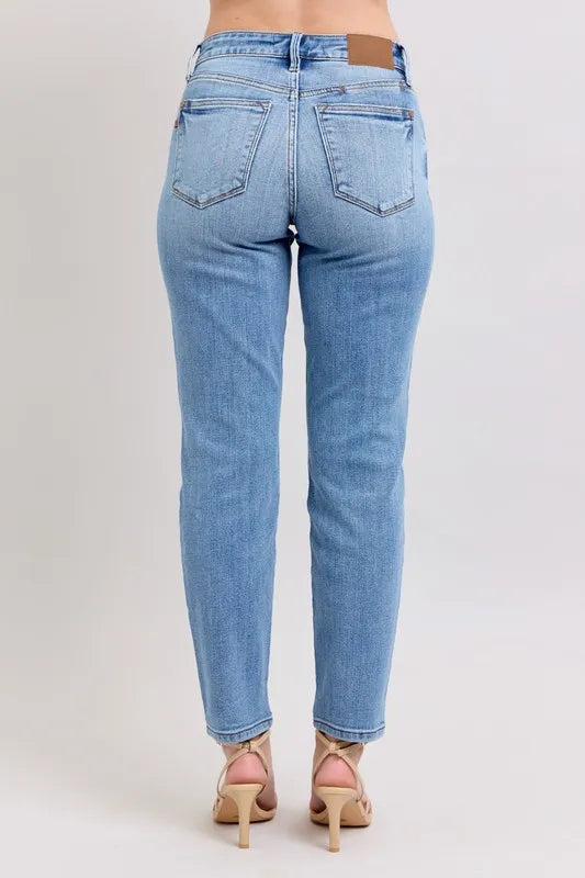 Judy Blue Full Size Mid Rise Vintage Wash Slim Jeans with Cell Phone Pocket Plus Size - Tigbul's Variety Fashion Shop