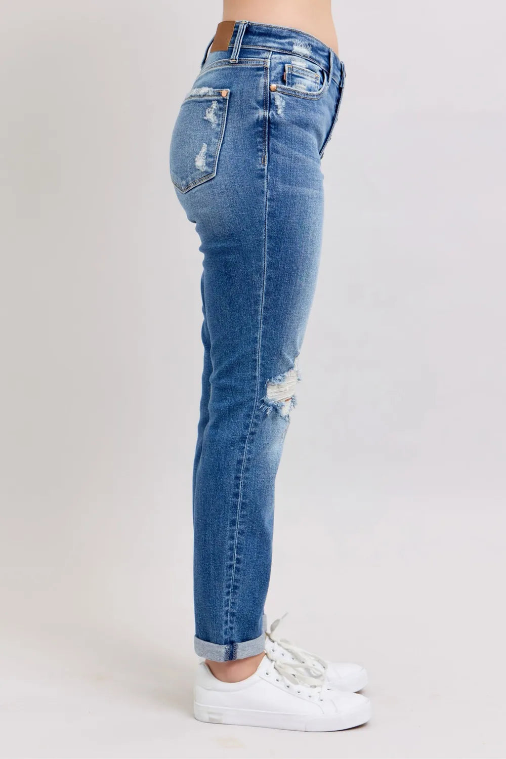 Judy Blue Size 9/29 Button Fly Distressed Jeans with Pockets - Tigbul's Variety Fashion Shop