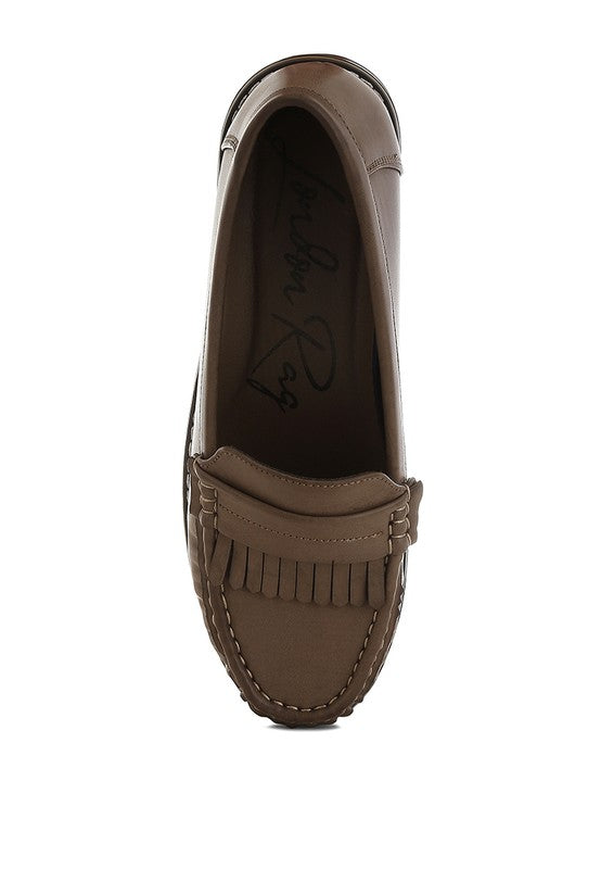 Croyda Fringed Nubuck Loafers - Tigbul's Variety Fashion Shop