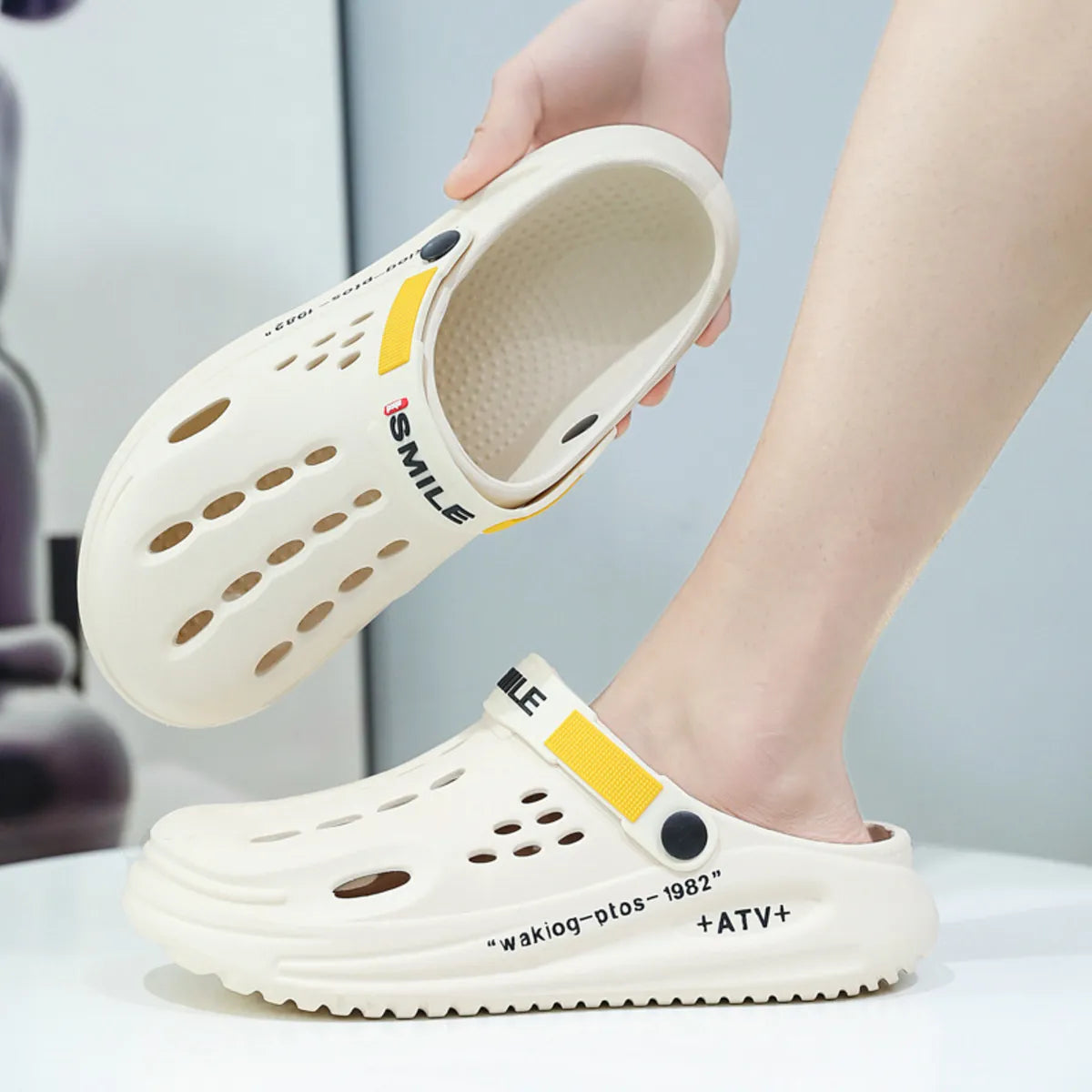 Men's Comfort Sandals with Ventilation Holes - Tigbul's Variety Fashion Shop