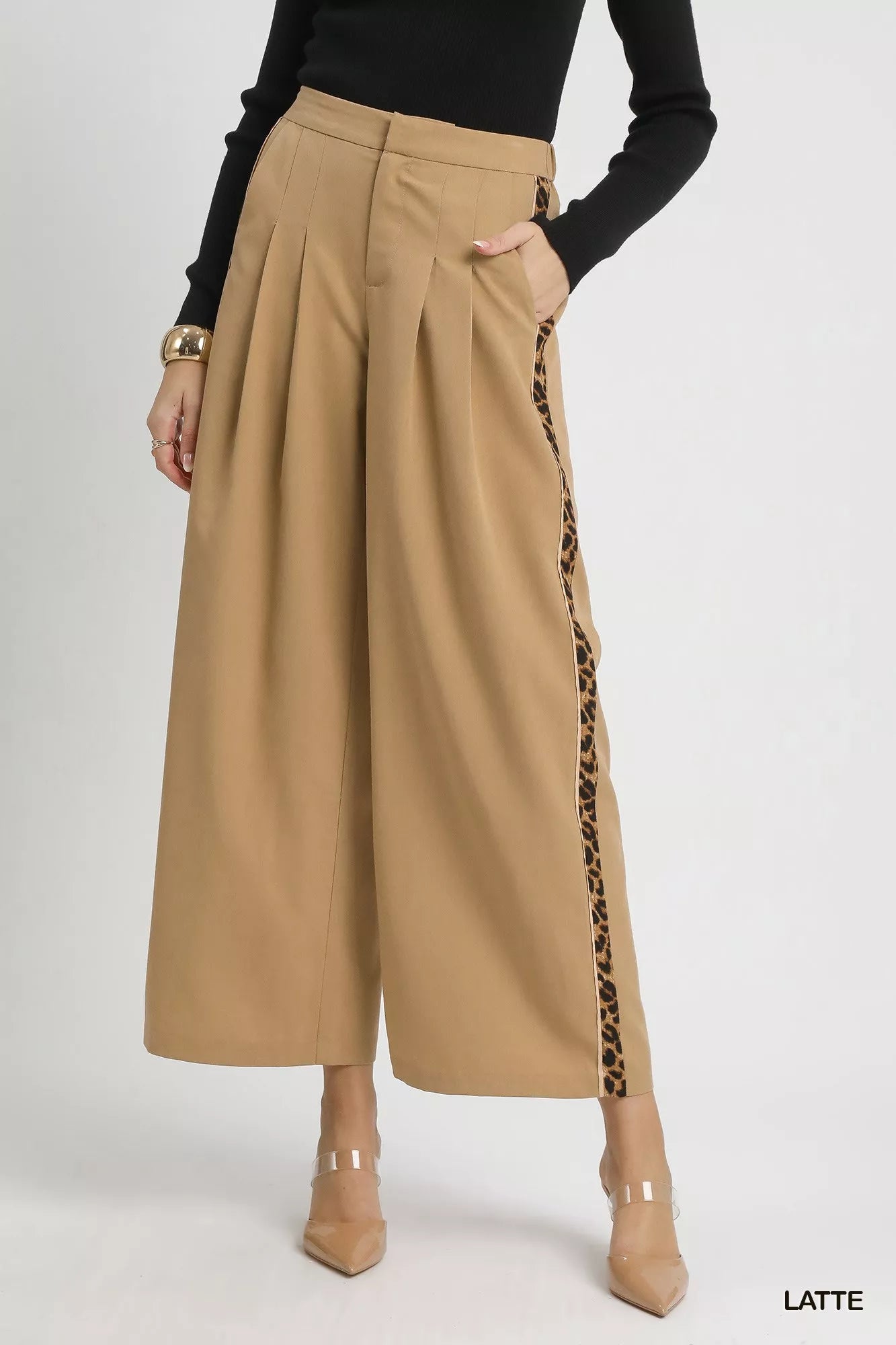 Umgee Front Pleated Wide-Leg Pants with Contrast Trim - Tigbul's Variety Fashion Shop